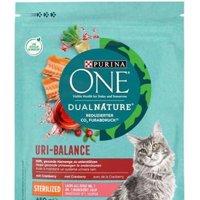 Purina ONE Dual Nature Steril Lazaccal és áfonyával száraz macskaeledel 750g